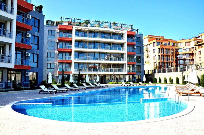 Продава 1-СТАЕН в област Бургас, гр. Свети Влас - 41 кв.м / 64 500 € » 126 151.04 лв., ИНКЛУЗИВ БУРГАС