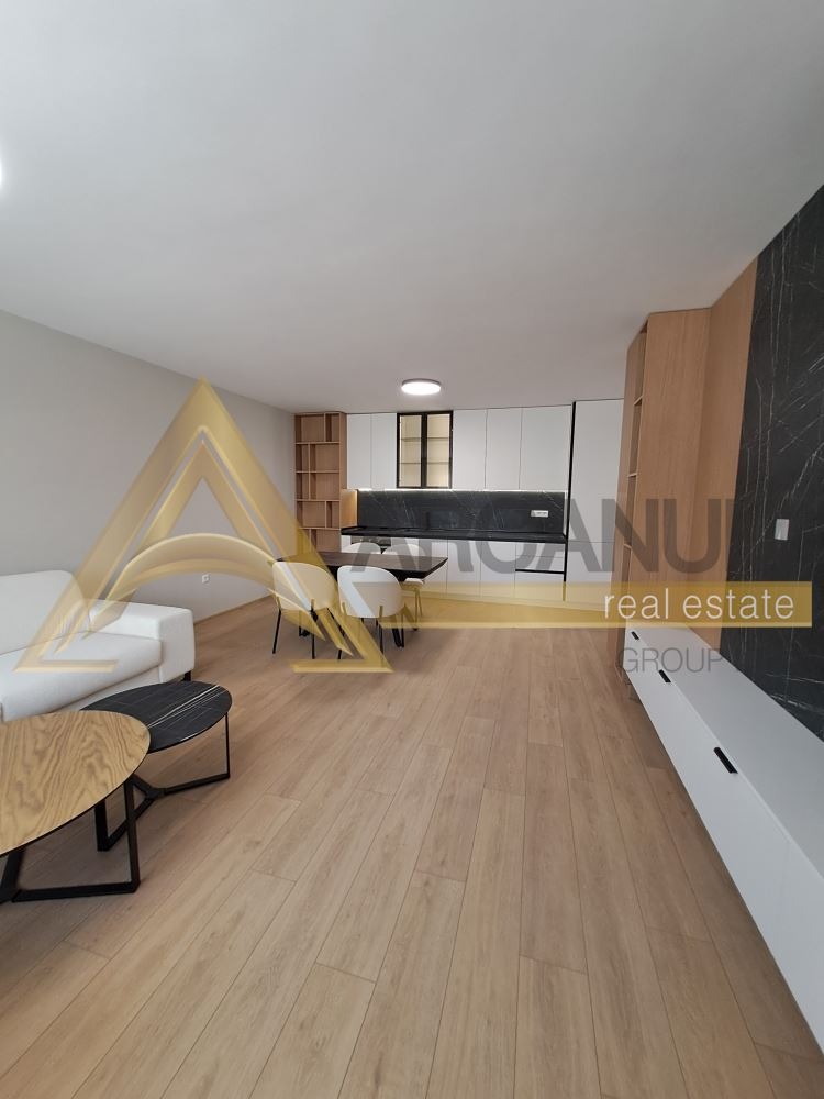 Продава 3-СТАЕН, гр. Варна, Централна поща, снимка 4 - Апартаменти - 55885391