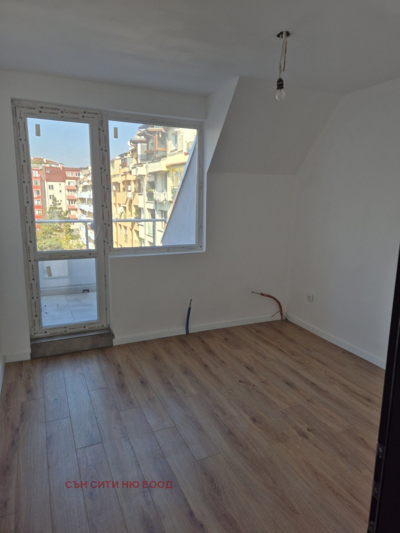 Продава 4-СТАЕН, гр. София, Белите брези, снимка 12 - Апартаменти - 52156349