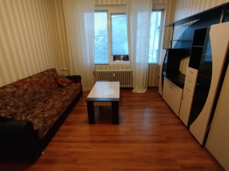 Продава 4-СТАЕН, град София, Център • 300000 € / 586749.00 лв. • 79867597 1