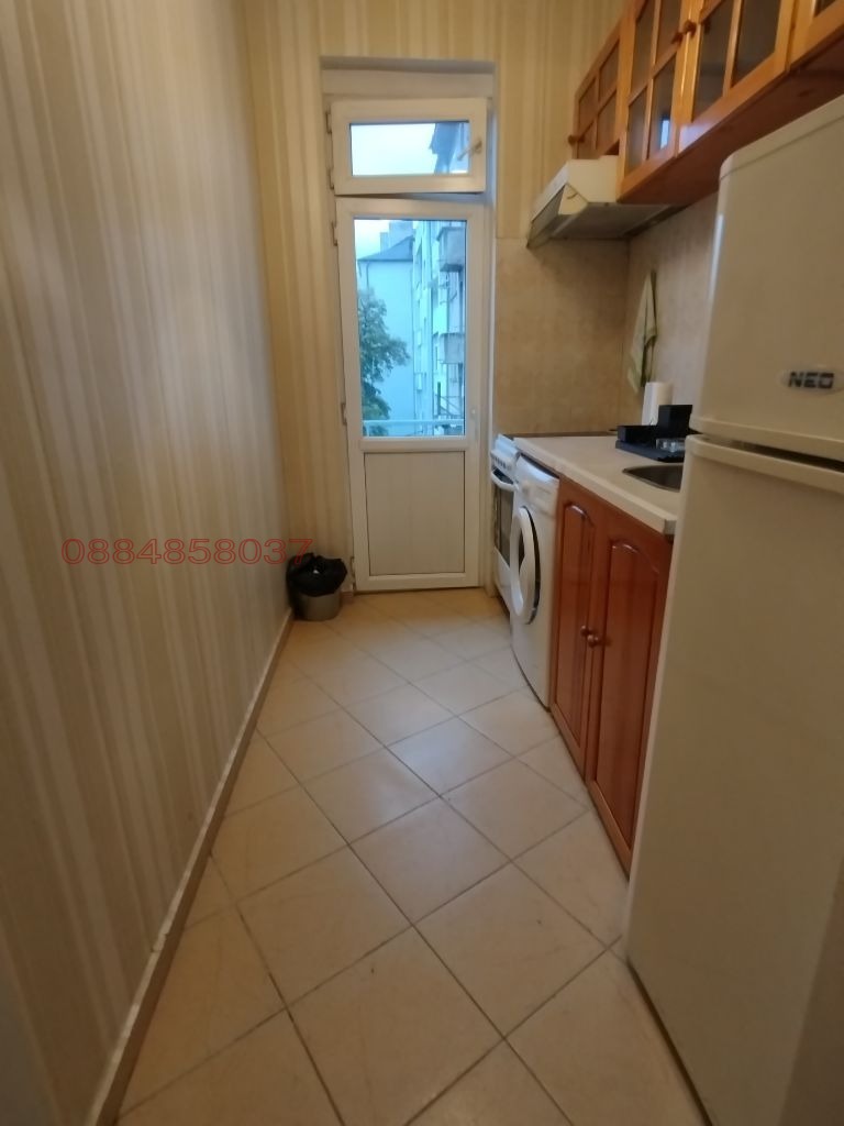 Продава 4-СТАЕН, гр. София, Център, снимка 13 - Апартаменти - 52582952