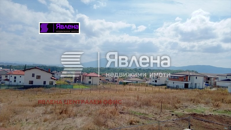 Продава КЪЩА, с. Гурмазово, област София област, снимка 3 - Къщи - 48672047