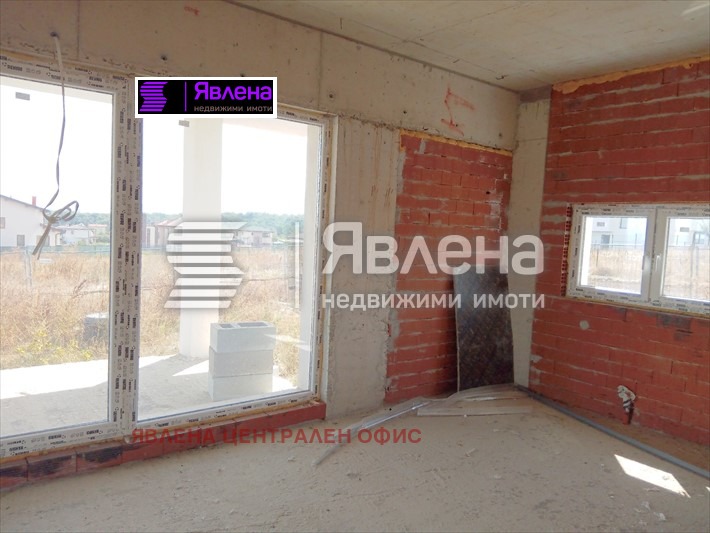 Продава КЪЩА, с. Гурмазово, област София област, снимка 4 - Къщи - 48672047