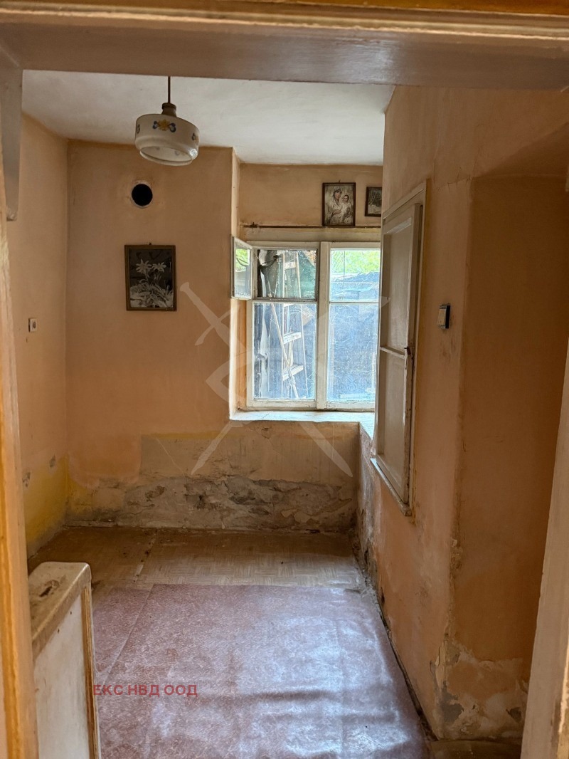 Продава КЪЩА, гр. Асеновград, област Пловдив, снимка 2 - Къщи - 52449793