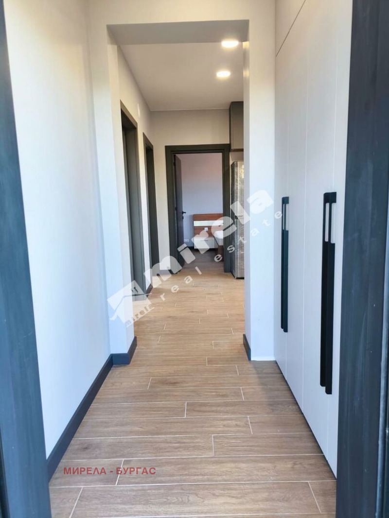 Продава КЪЩА, с. Гюльовца, област Бургас, снимка 10 - Къщи - 52549383