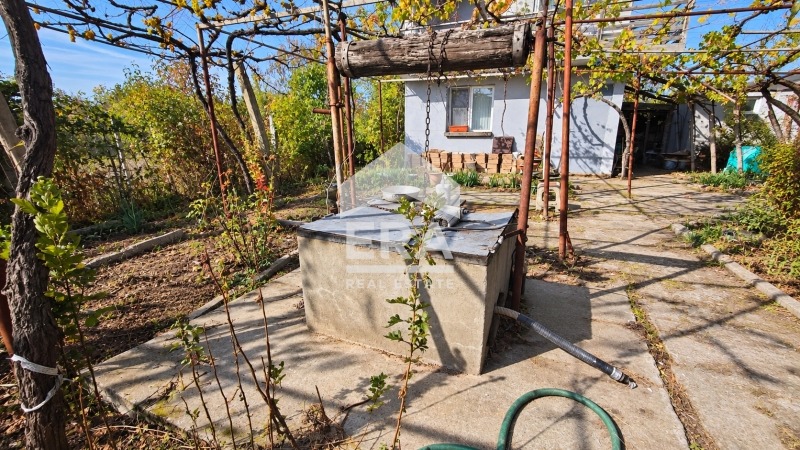 Продава КЪЩА, гр. Търговище, Вилна зона, снимка 12 - Къщи - 56749519