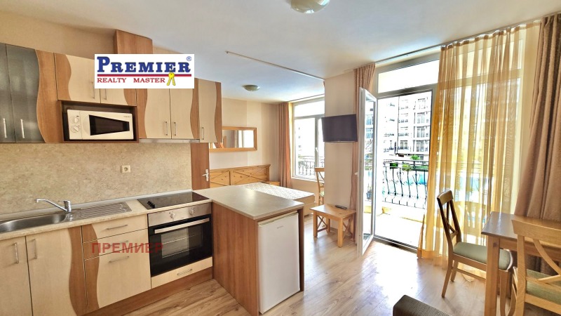 Продава 3-СТАЕН в област Бургас, к.к. Слънчев бряг - 55 кв.м / 82 500 € » 161 355.98 лв., ПРЕМИЕР