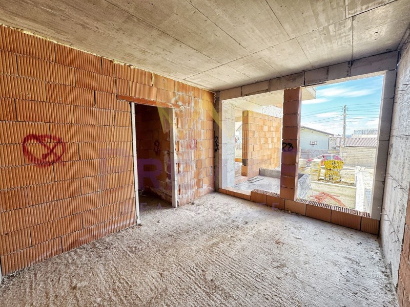 Продава  2-стаен град Варна , Възраждане 2 , 72 кв.м | 45108196 - изображение [4]
