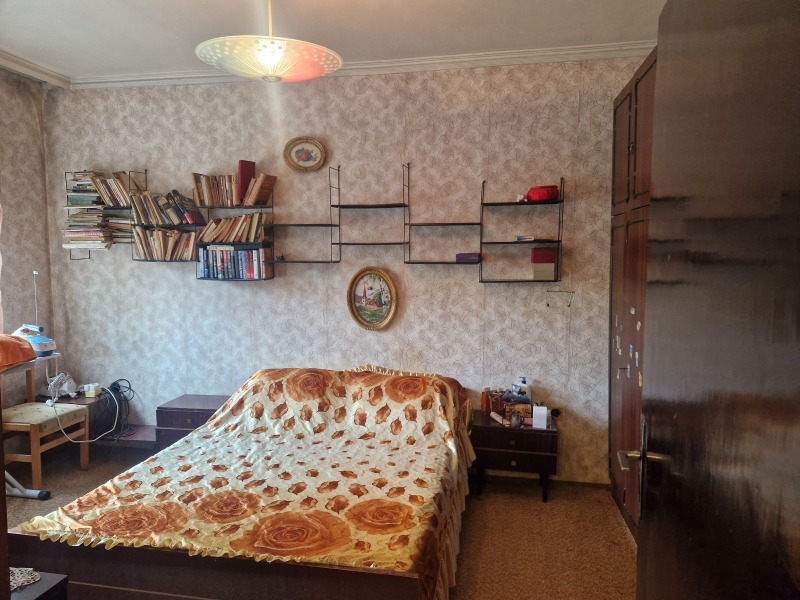 In vendita  2 camere da letto Pleven , Shirok tsentar , 83 mq | 43799462 - Immagine [9]