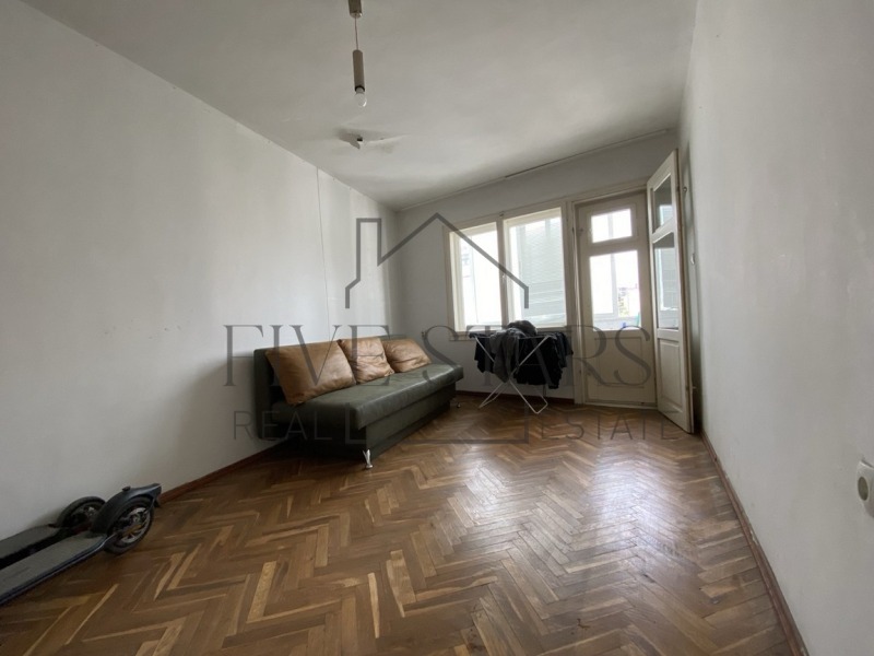 Продава  4-стаен град Варна , Погреби , 85 кв.м | 59011766 - изображение [14]