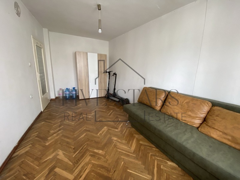 Продава  4-стаен град Варна , Погреби , 85 кв.м | 59011766 - изображение [11]