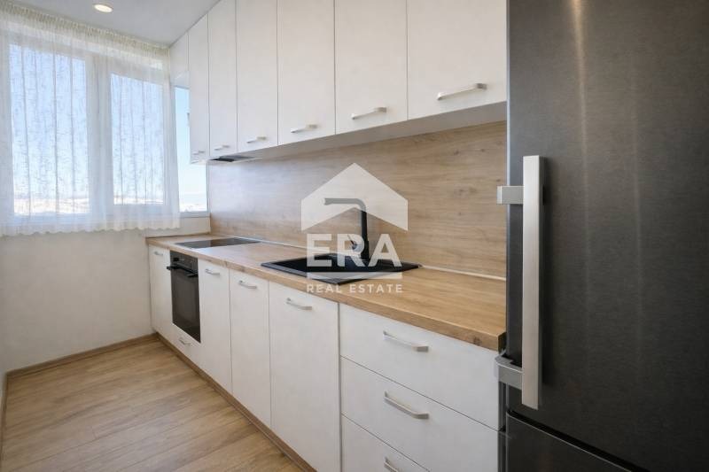 Продава 4-СТАЕН, гр. София, Света Троица, снимка 4 - Апартаменти - 53599649