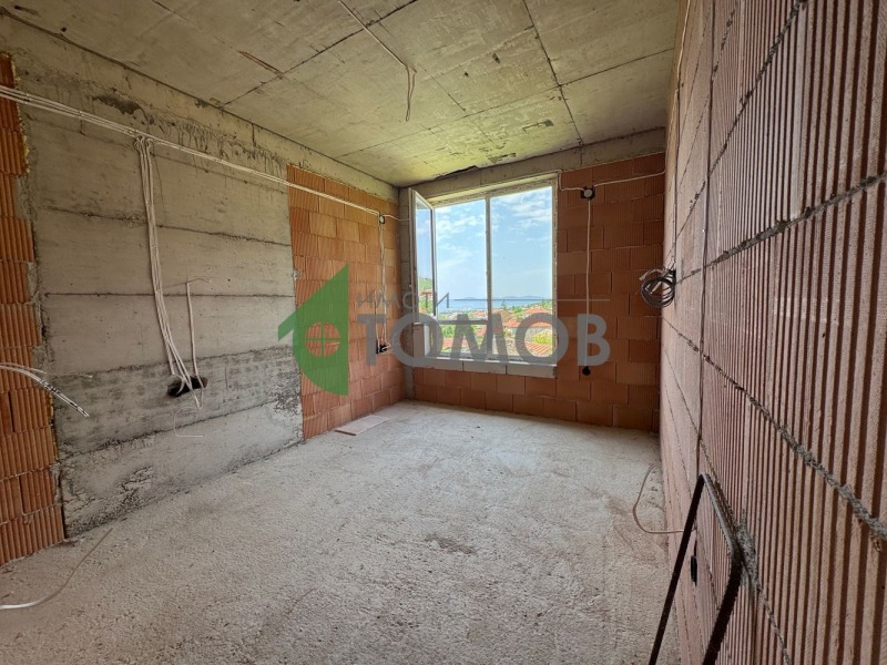 Продава КЪЩА, гр. Шумен, Дивдядово, снимка 12 - Къщи - 52646414