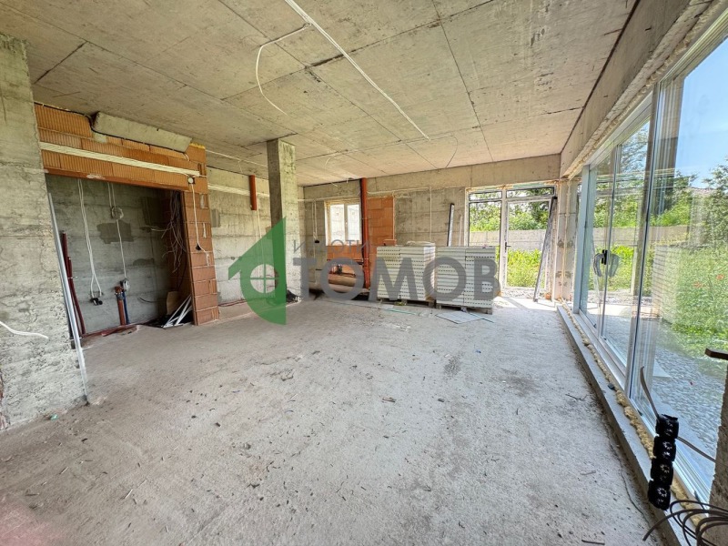 Продава КЪЩА, гр. Шумен, Дивдядово, снимка 4 - Къщи - 52646414