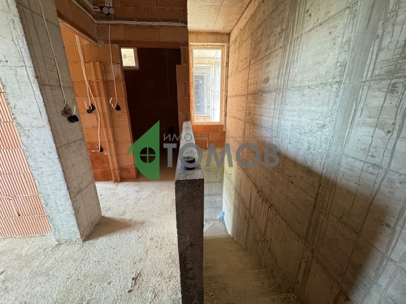 Продава КЪЩА, гр. Шумен, Дивдядово, снимка 16 - Къщи - 52646414