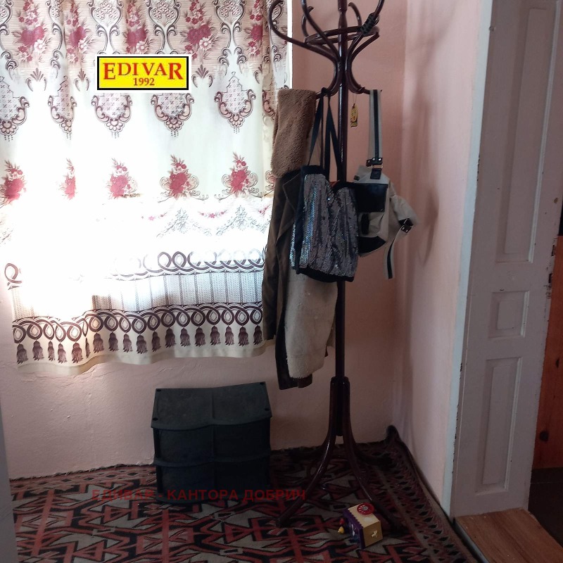 Продава КЪЩА, с. Нова Камена, област Добрич, снимка 2 - Къщи - 52709259