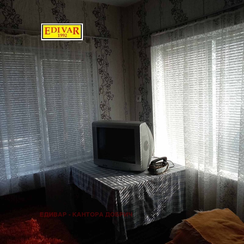 Продава КЪЩА, с. Нова Камена, област Добрич, снимка 4 - Къщи - 52709259