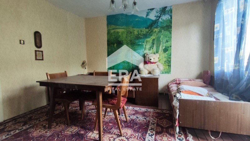 Продава КЪЩА, гр. Тутракан, област Силистра, снимка 3 - Къщи - 56109111
