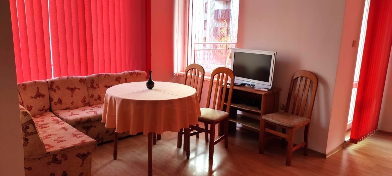 Na prodej  1 ložnice Sofia , Krasno selo , 73 m2 | 84366853 - obraz [2]