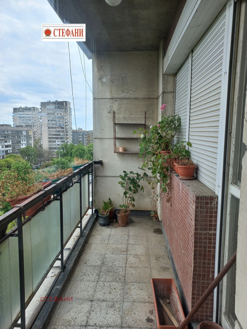 En venta  2 dormitorios Ruse , Vazrazhdane , 84 metros cuadrados | 42198872 - imagen [7]