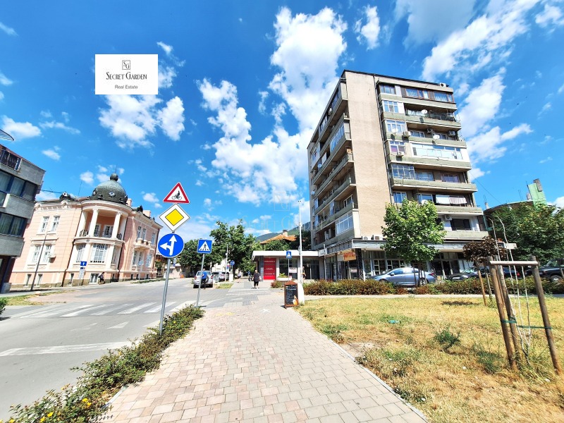 Продава 3-СТАЕН, град Сливен, Център • 121700 € • 54526932 — Holmes.bg