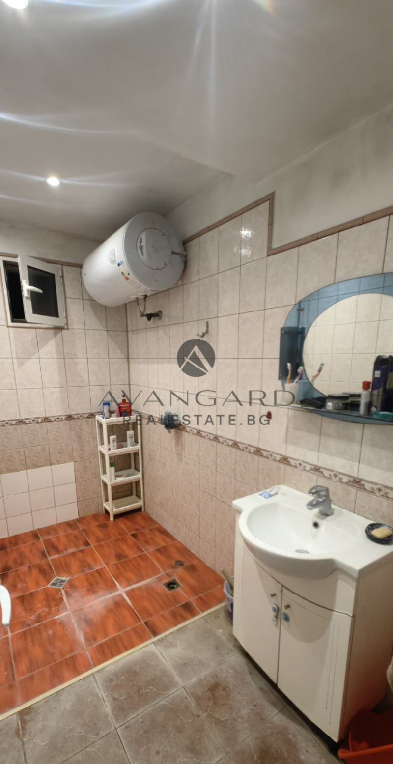 Продава МНОГОСТАЕН, гр. Пловдив, Кючук Париж, снимка 10 - Апартаменти - 52653186