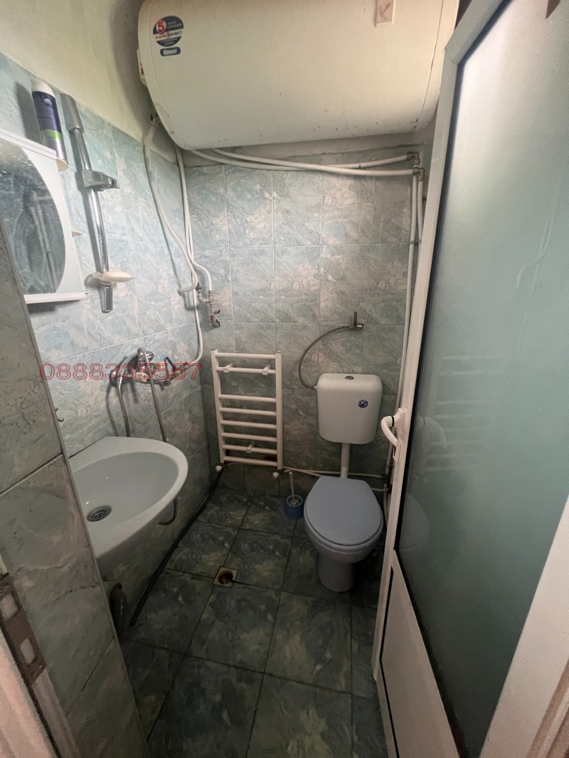 Продава ВИЛА, с. Могила, област Шумен, снимка 5 - Вили - 52782511