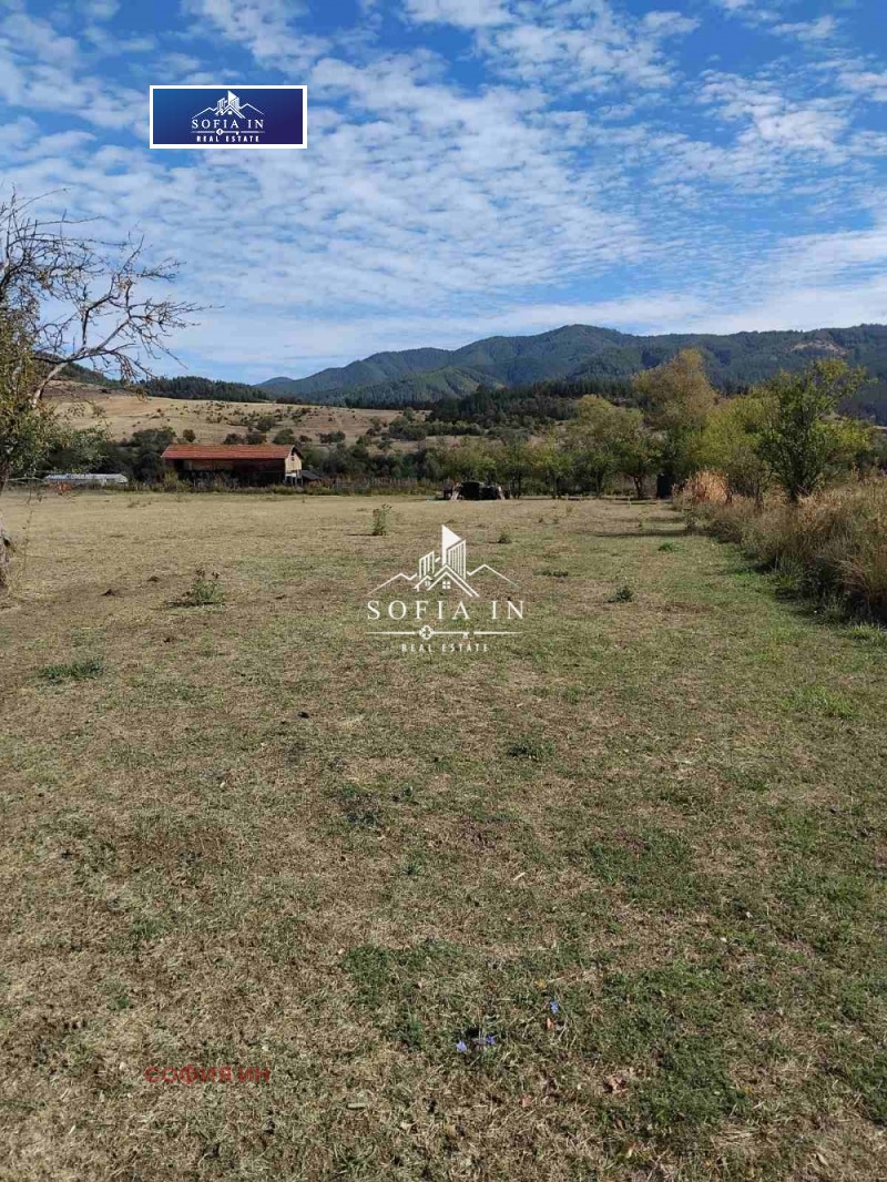 Продава ЗЕМЕДЕЛСКА ЗЕМЯ, гр. Белица, област Благоевград, снимка 2 - Земеделска земя - 52391622