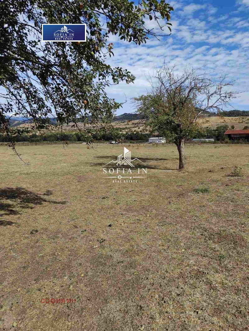 Продава ЗЕМЕДЕЛСКА ЗЕМЯ, гр. Белица, област Благоевград