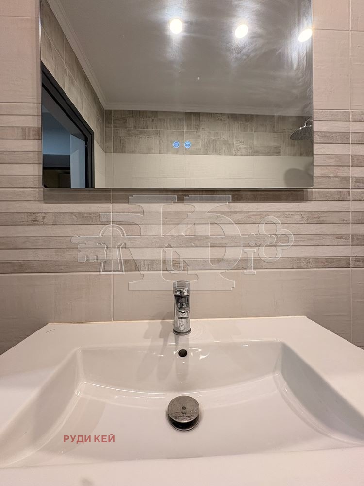 Продава ЕТАЖ ОТ КЪЩА, гр. Варна, Виница, снимка 11 - Етаж от къща - 52411269