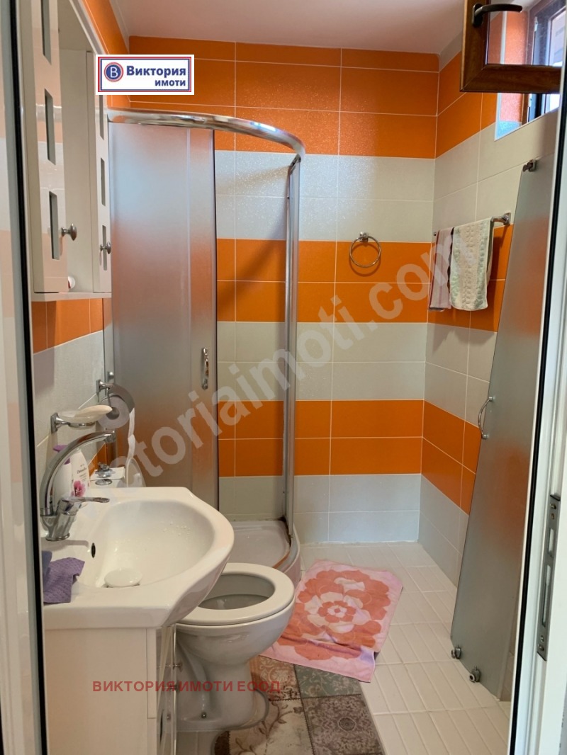 Продава КЪЩА, с. Мерданя, област Велико Търново, снимка 11 - Къщи - 52986970