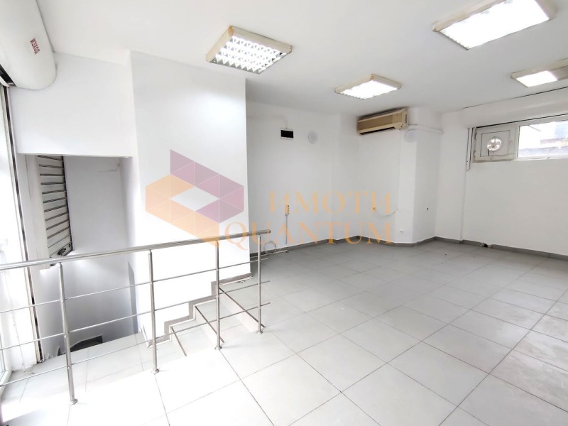 In vendita  Negozio Varna , Kolhozen pazar , 88 mq | 18376891 - Immagine [3]