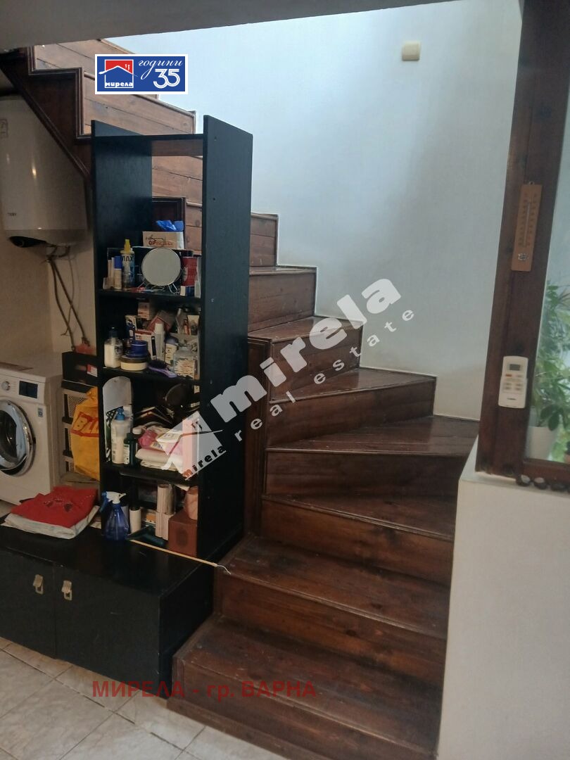 Продава КЪЩА, гр. Варна, Христо Ботев, снимка 8 - Къщи - 54619262