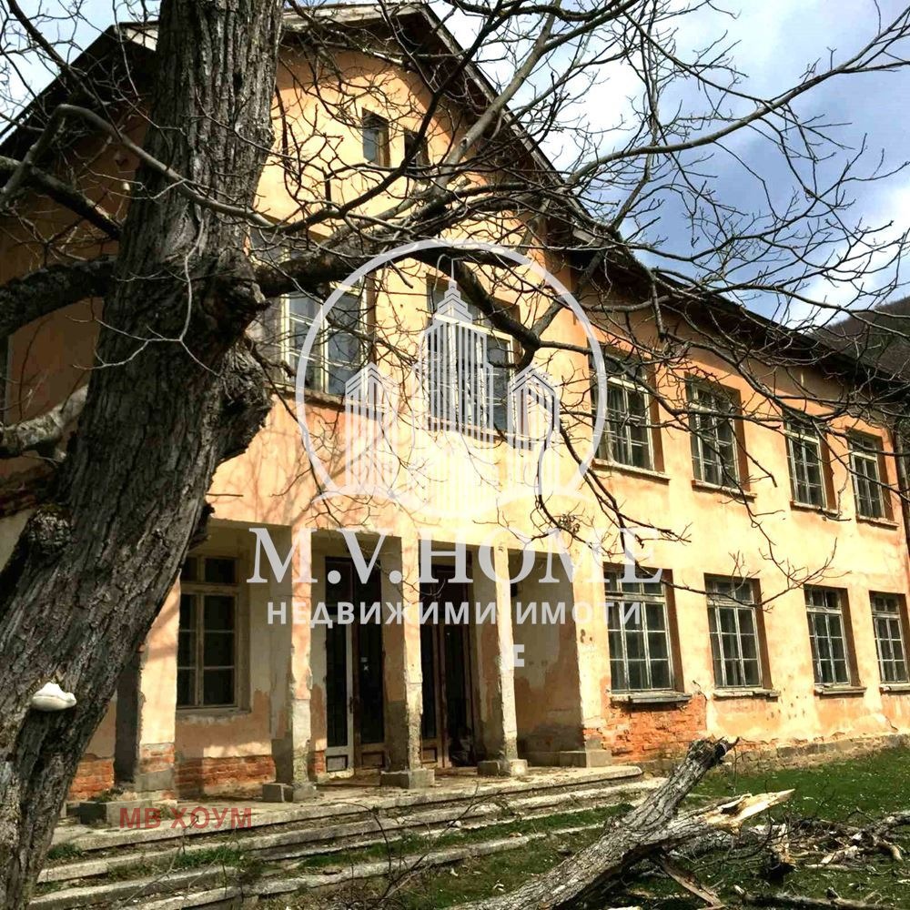 Продава КЪЩА, гр. Своге, област София област, снимка 2 - Къщи - 55610363