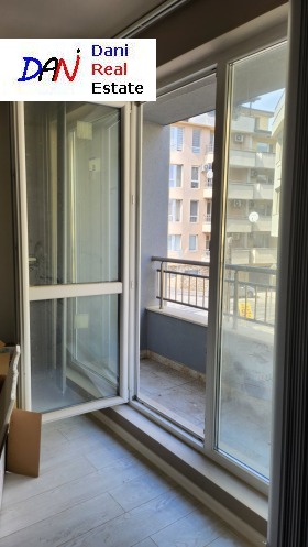 1 ložnice Asparuchovo, Varna 7
