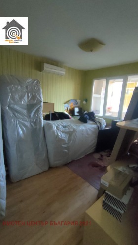 2 slaapkamers Reduta, Sofia 7