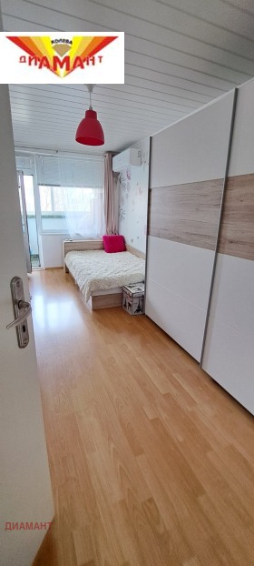 ����� ������� 3-�����,���� ����� ������, ������>