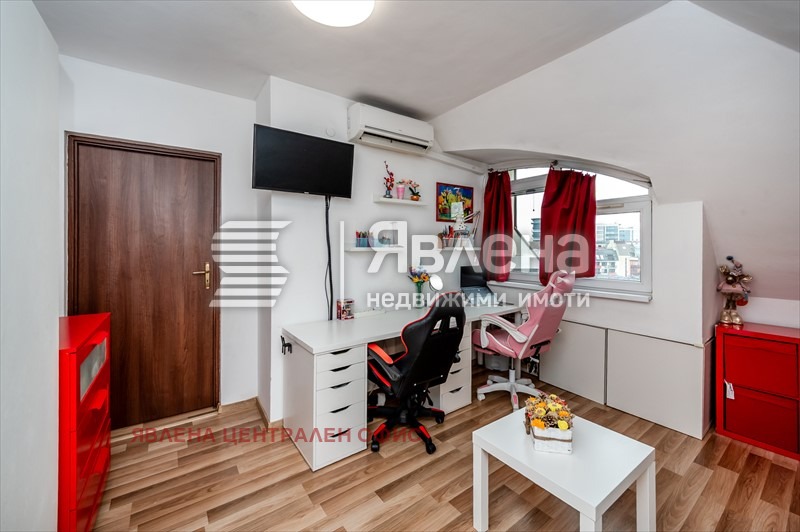 Продава 3-СТАЕН, гр. София, Оборище, снимка 14 - Апартаменти - 53600710