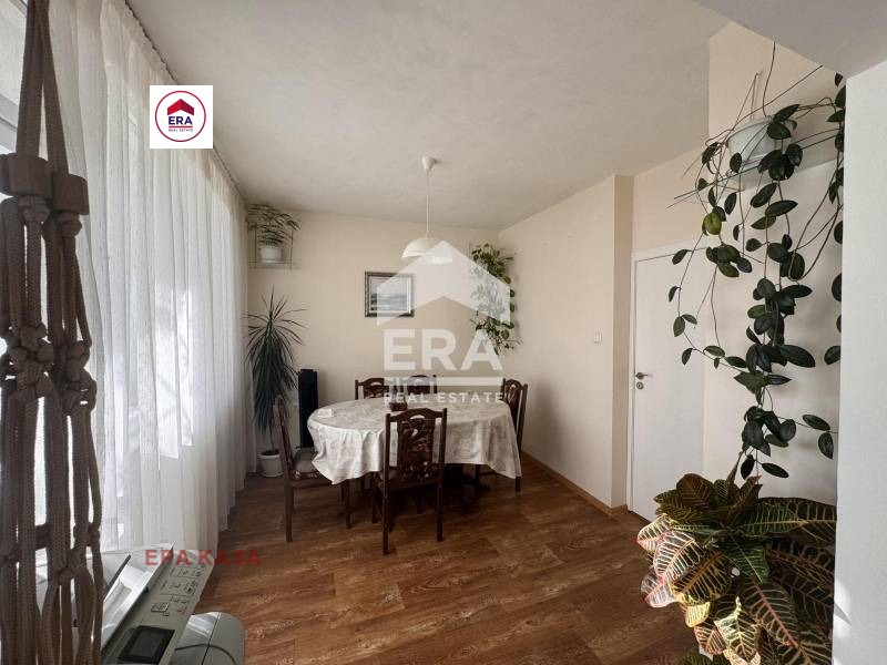 Продава МНОГОСТАЕН, гр. Сливен, Даме Груев, снимка 9 - Апартаменти - 55394104