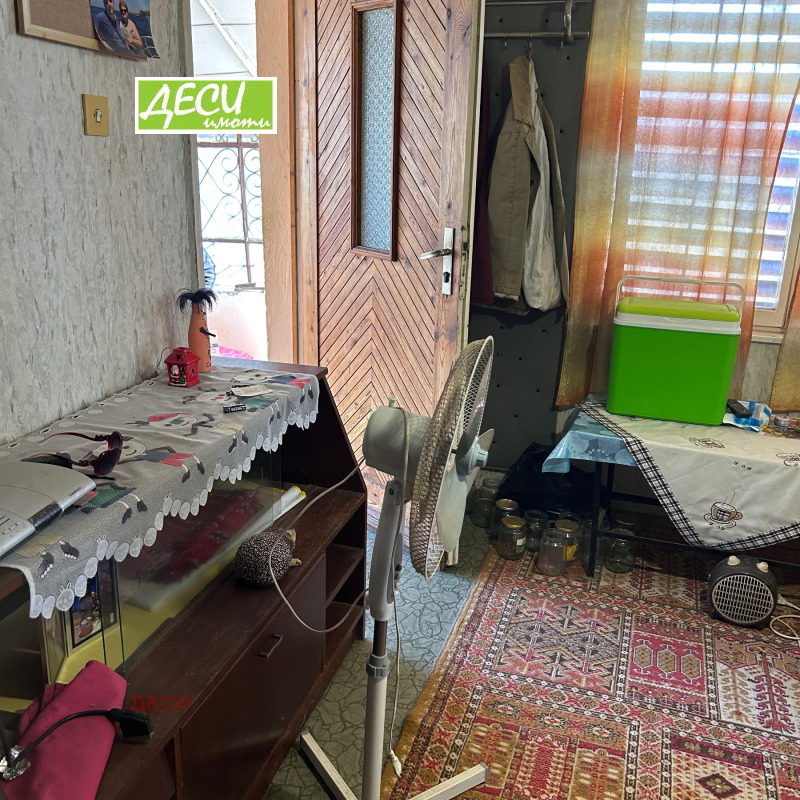 Продава ВИЛА, гр. Русе, в.з. Липака, снимка 11 - Вили - 53479537