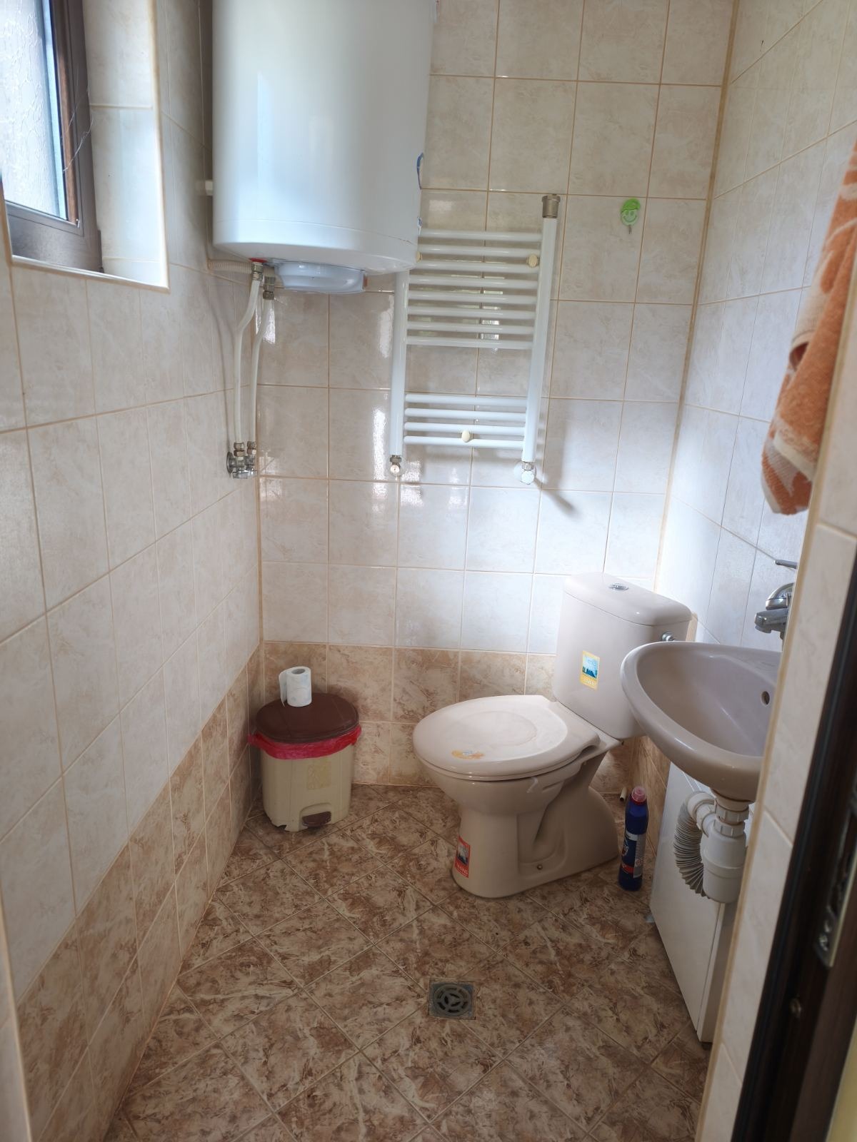 Продава КЪЩА, с. Орешак, област Ловеч, снимка 14 - Къщи - 54376593