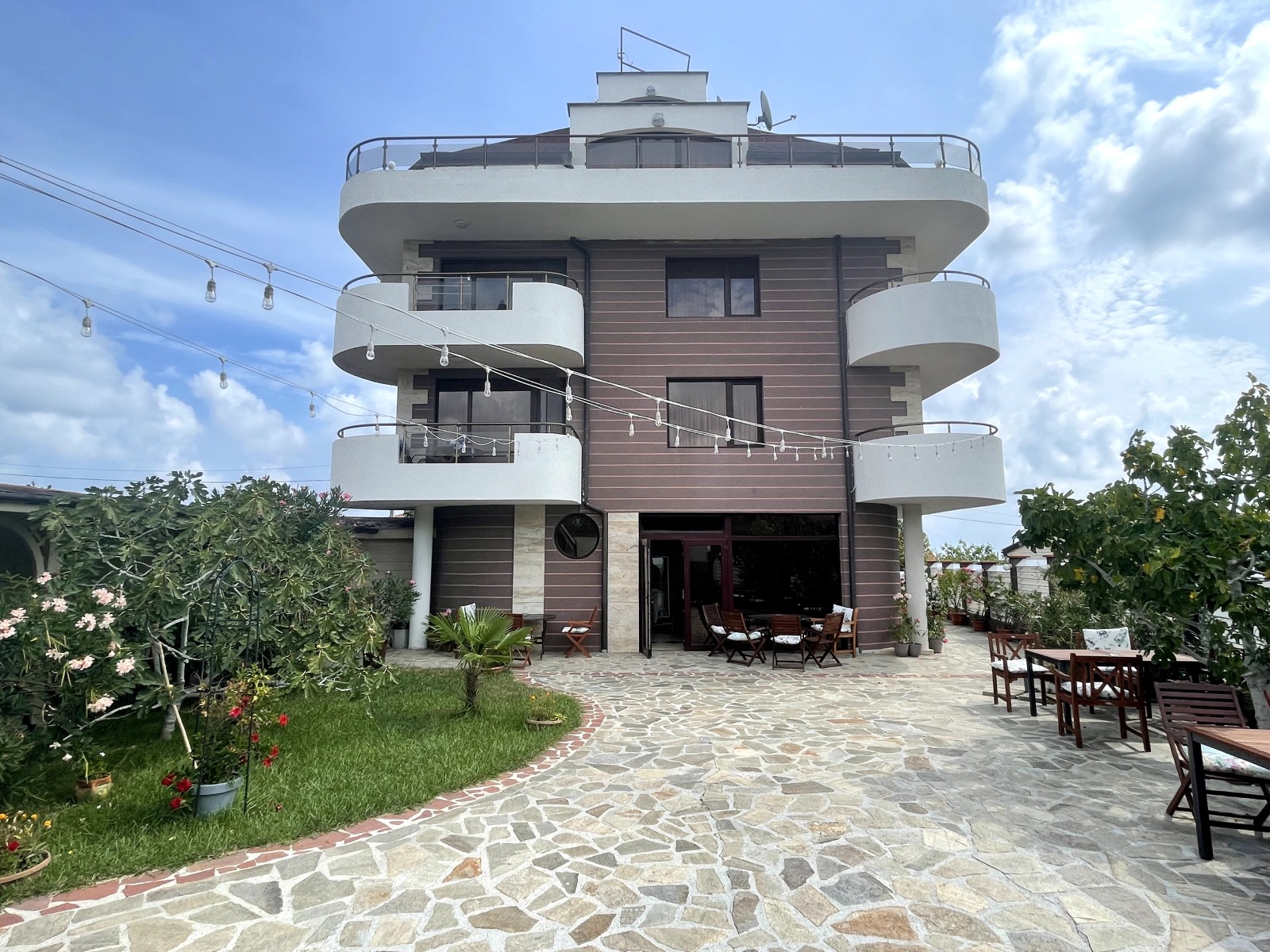 Продава ХОТЕЛ, гр. Царево, област Бургас, снимка 12 - Хотели - 54854684