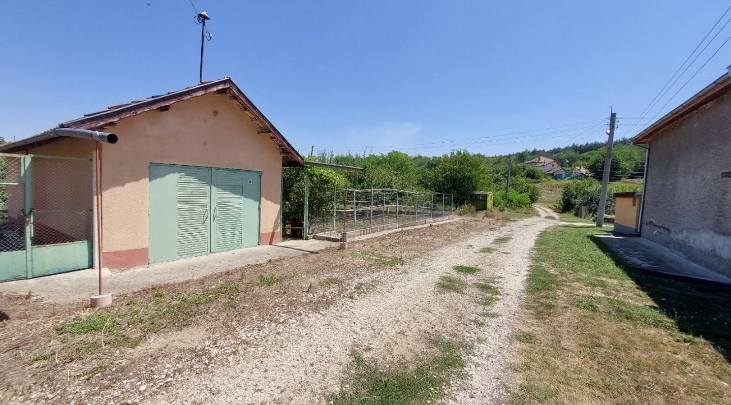 Продава ПАРЦЕЛ, с. Телиш, област Плевен, снимка 3 - Парцели - 56418623