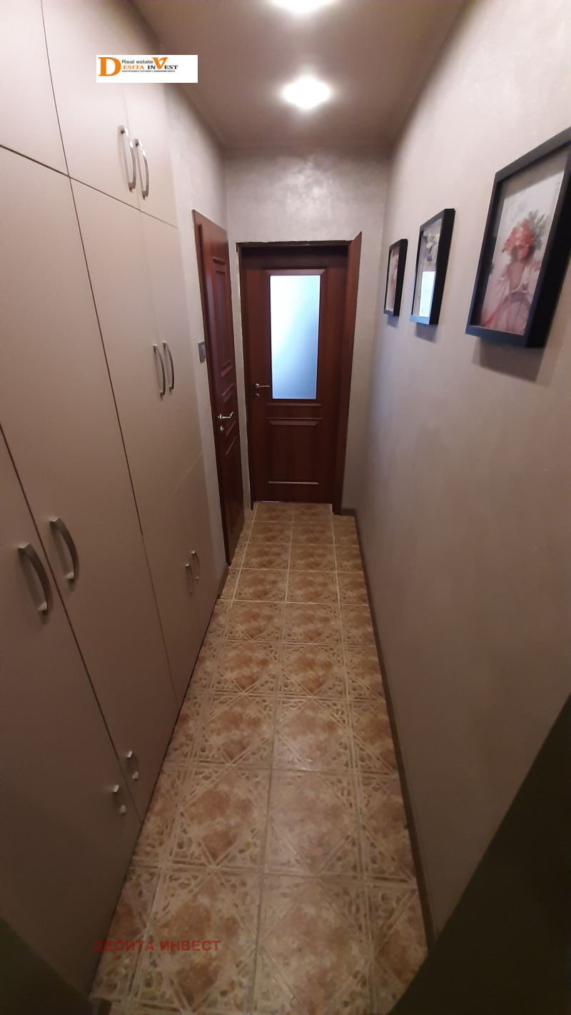 Myytävänä  3 makuuhuonetta Pleven , Širok tsentar , 110 neliömetriä | 44345200 - kuva [9]