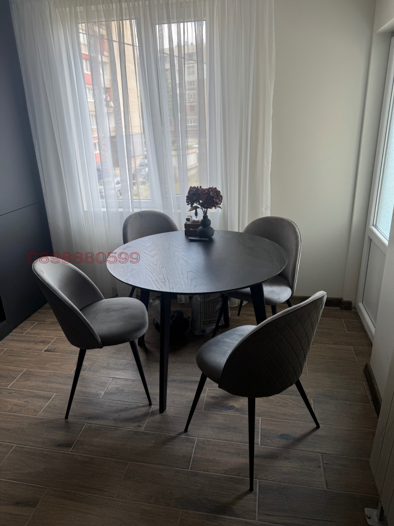Продава  4-стаен област Перник , гр. Радомир , 90 кв.м | 53585545 - изображение [10]