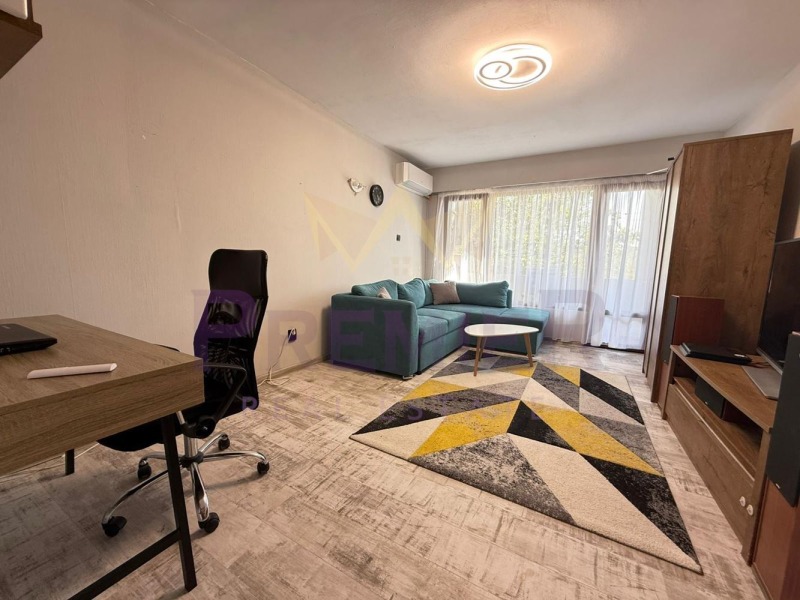 Till salu  3 sovrum Varna , Vladislav Varnentjik 1 , 80 kvm | 87072205 - bild [2]