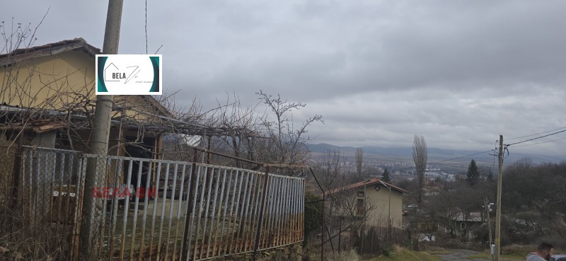 Продава КЪЩА, с. Борнарево, област Перник, снимка 15 - Къщи - 53248143