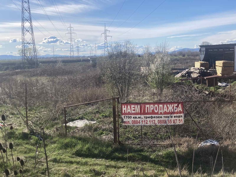 Продава ПАРЦЕЛ, гр. София, Требич, снимка 2 - Парцели - 52851326
