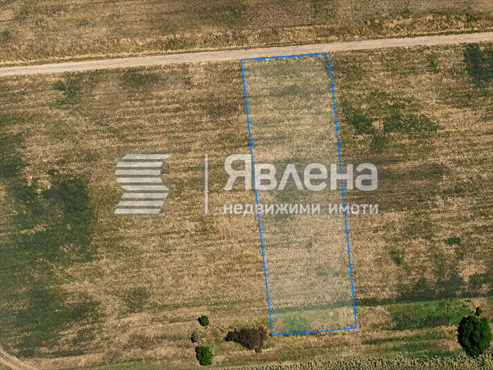 Продава ПАРЦЕЛ, с. Радиново, област Пловдив