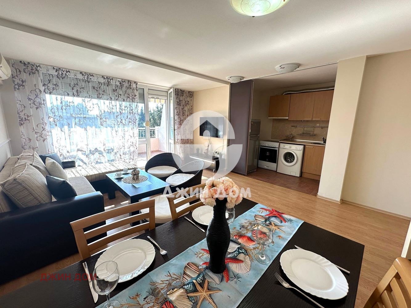 Продава 3-СТАЕН, к.к. Слънчев бряг, област Бургас